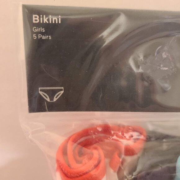 4 PAIRS GAP KIDS GIRLS UNDERWEAR - SIZE SMALL - Picture 2 of 4